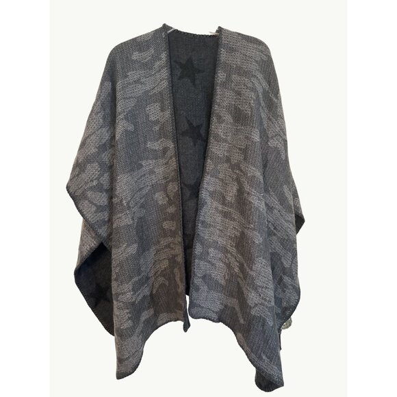 Woolrich Charcoal Star Patterned Reversible Wool Blend Poncho All Acrylic - Picture 3 of 9